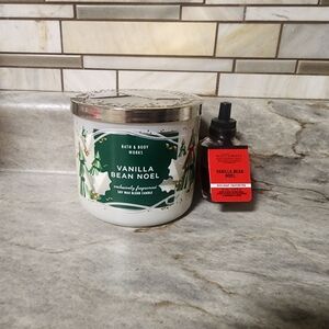 Bath & Body Works Vanilla Bean Noel Candle & Wallflower Scent